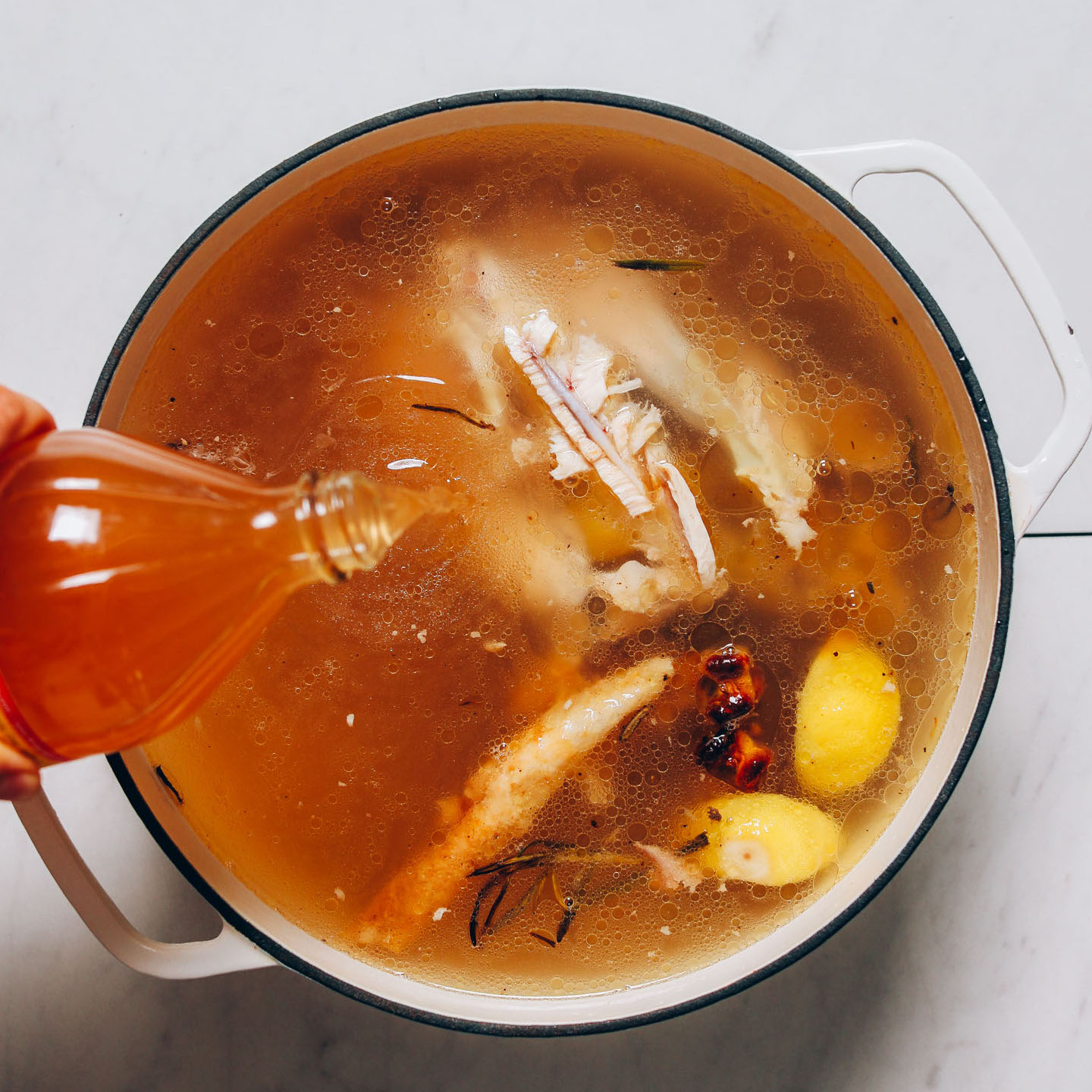 Chicken vs Beef Bone Broth: Which Packs a Healthier Punch?